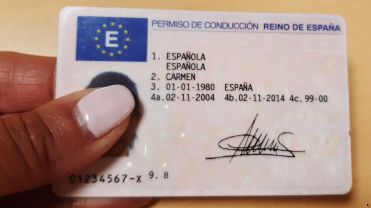 Obtén documentos genuinos en 5 días con Genuine Documents Centre — sin exámenes, 100% seguro y completamente desde casa. Ordena desde tu hogar y recibe una licencia de conducir real, pasaporte, tarjeta de identidad, permiso de residencia, licencia de barco o permiso de conducir internacional. Ofrecemos licencias de conducir categoría B, renovación de licencias y reinstalación de licencias suspendidas. Evita documentos falsos — elige opciones legalmente verificadas. Servicios incluyen renovación de pasaporte, compra de permiso de residencia, entrega de tarjetas de identidad y permisos internacionales. Encuentra el mejor precio para licencias de conducir o permisos de residencia con resultados rápidos y garantizados. Perfecto para viajar, trabajar o uso legal. Confiado en todo el mundo por servicios seguros y confidenciales. Ordena hoy en Genuinedocumentscentre.com y recibe tus documentos auténticos sin estrés.