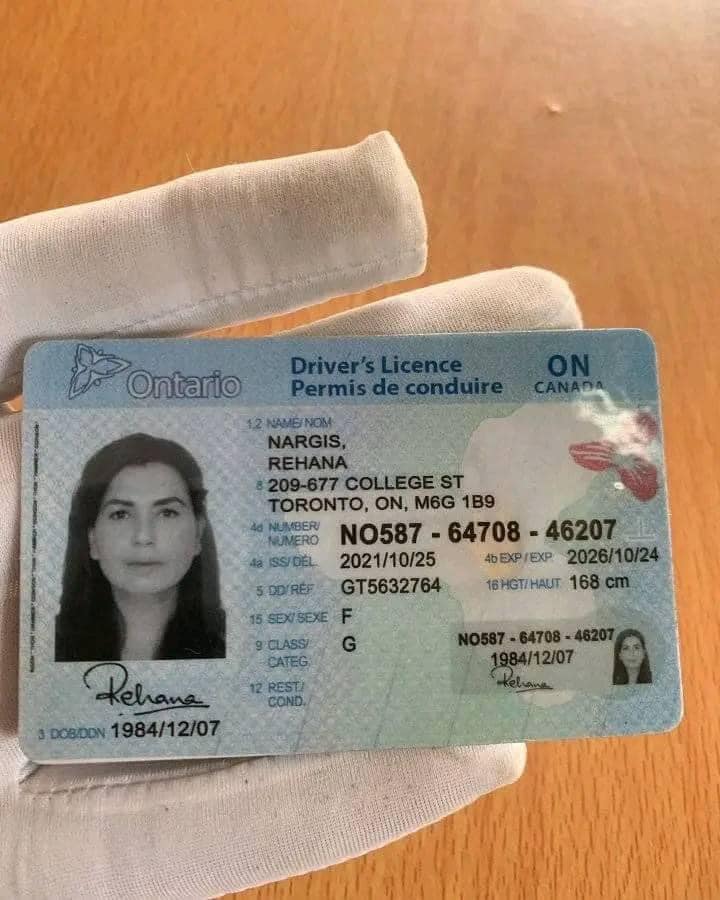 Order genuine passports, ID cards, residence permits, and driver’s licenses online from Genuinedocumentscentre.com – secure and verified within 5 days.