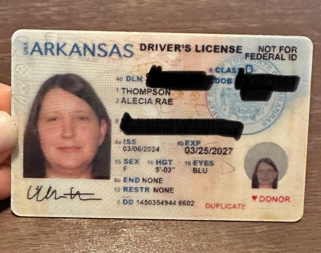 Registered driver’s license, passport, and ID card services online – Genuine Documents Centre delivers globally in just 5 days.