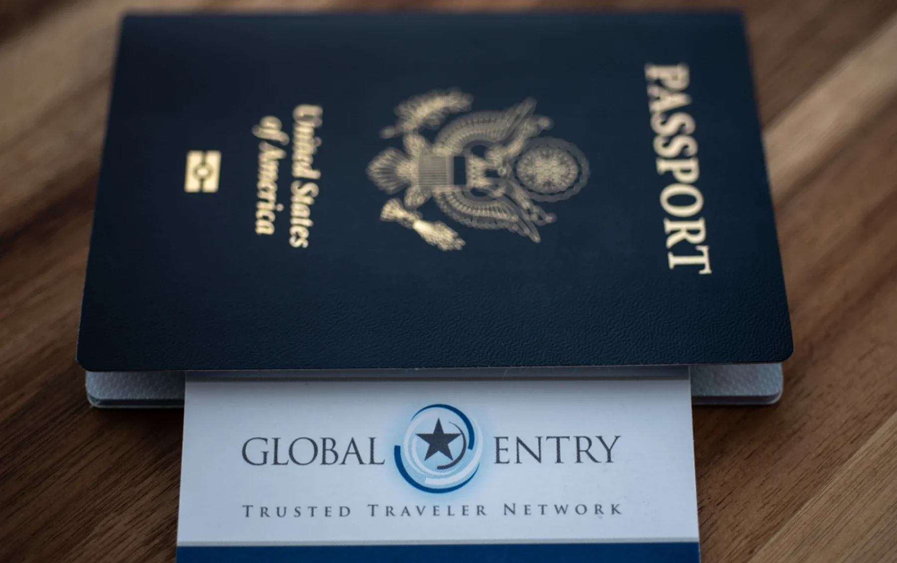 Order genuine passports, ID cards, residence permits, and driver’s licenses online from Genuinedocumentscentre.com – secure and verified within 5 days.